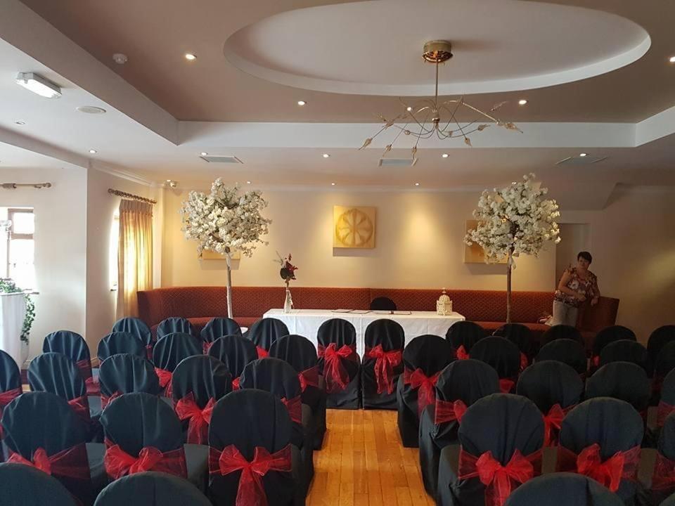 Hannon'S Hotel Roscommon Exterior photo